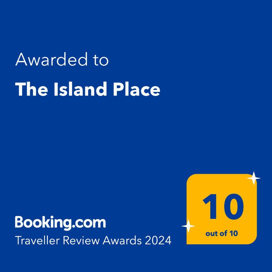 The Island Place Апартаменты *